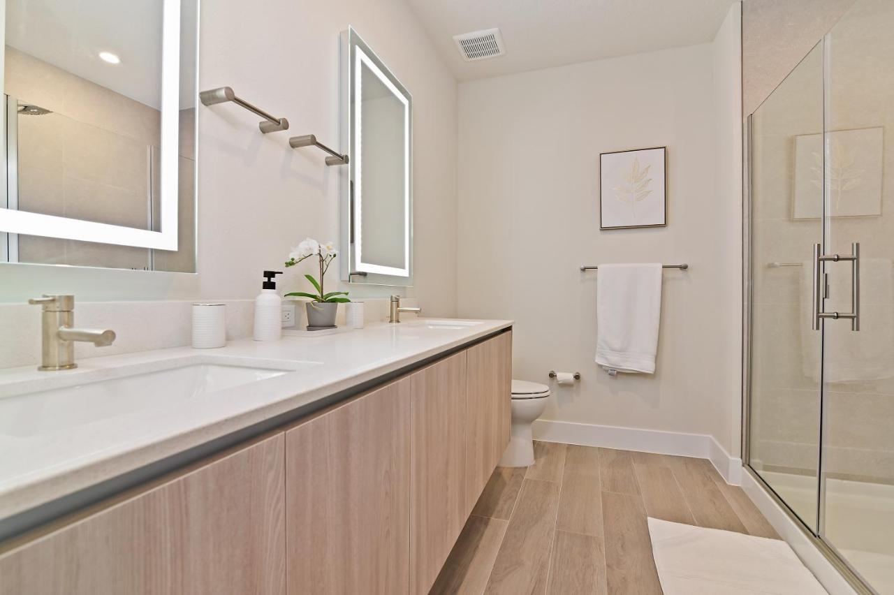 New Modern & Spacious Townhouse Near Disney - 4Br And 3Fb 올랜도 외부 사진